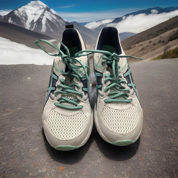 Asics Womens Size 7.5  Gel Contend 3  Running Shoes Sneakers - Picture 2 of 6